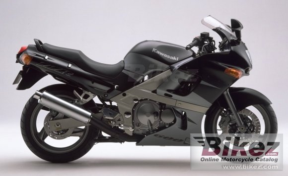1998 Kawasaki ZZR 600 photo